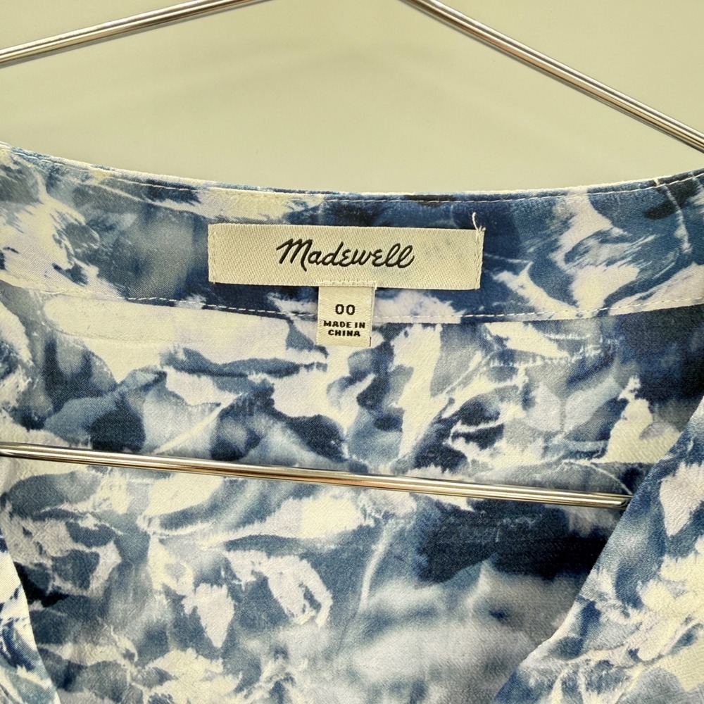 Madewell Blue White Floral Print V Neck Button Tie Waist Mini Dress Size 00 - Picture 3 of 14
